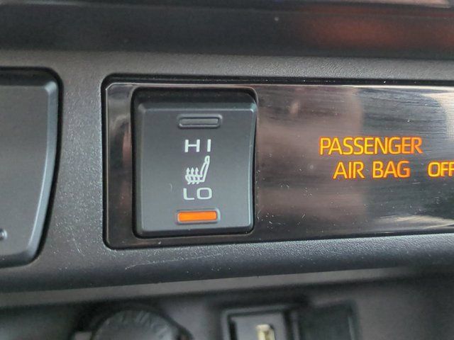 Used 2021 Toyota RAV4 XSE w/ XSE Grade Weather Package AWD/4WD image 22