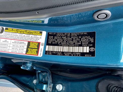 Used 2025 Toyota Camry LE FWD image 36