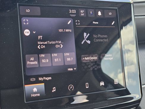 Used 2023 Jeep Grand Cherokee Laredo X AWD/4WD image 21