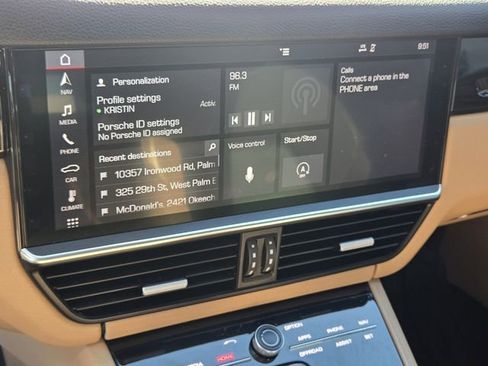 Used 2019 Porsche Cayenne S image 17