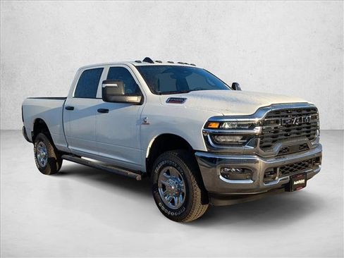 New 2026 RAM 2500 Tradesman AWD/4WD image 7