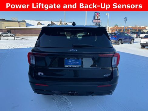 Certified 2025 Ford Explorer ST-Line image 6
