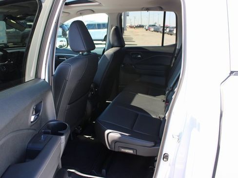 Used 2024 Honda Ridgeline RTL image 15