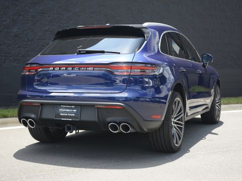 Certified 2026 Porsche Macan AWD/4WD image 61