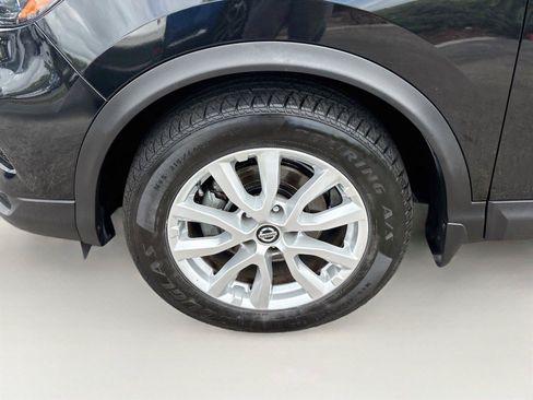 Used 2021 Nissan Rogue Sport S FWD image 29