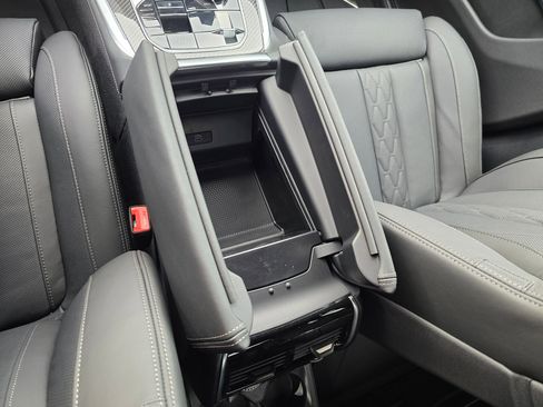 New 2026 BMW X7 M60i AWD/4WD image 57