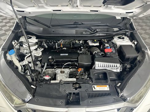 Used 2019 Honda CR-V LX image 32