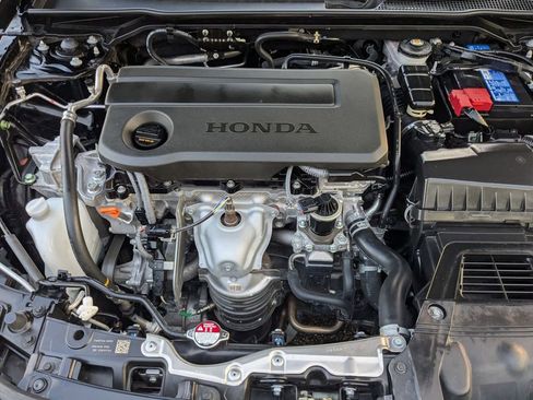 Used 2025 Honda Civic Sport image 31