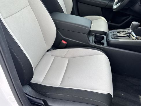 Used 2025 Honda CR-V EX image 16