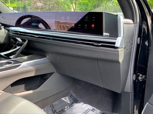 Used 2026 Cadillac Escalade Sport w/ LPO, ONYX Package AWD/4WD image 16