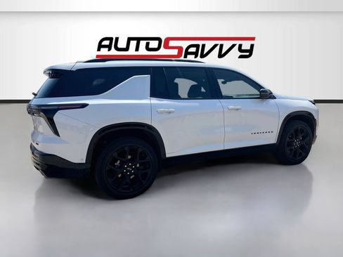 Used 2024 Chevrolet Traverse RS AWD/4WD image 7