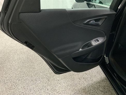 Used 2023 Chevrolet Malibu LT image 16