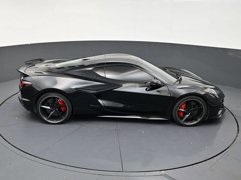 Used 2025 Chevrolet Corvette E-Ray AWD/4WD image 17