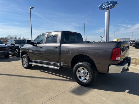 Used 2018 RAM 2500 Tradesman w/ Chrome Appearance Group image 3