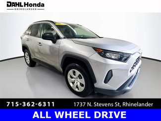 Used 2020 Toyota RAV4 LE image 1