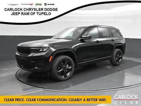 New 2025 Jeep Grand Cherokee Altitude image 6