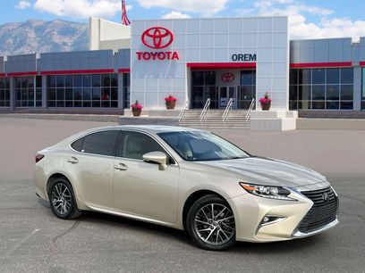 Used 2017 Lexus ES 350 w/ Premium Package