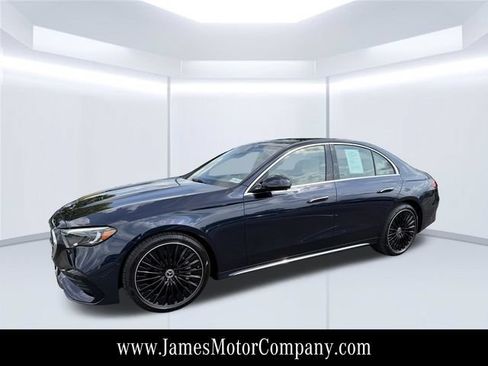 Used 2026 Mercedes-Benz E 450 4MATIC Sedan image 5