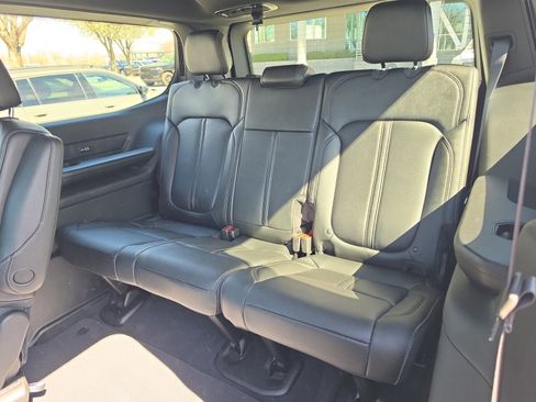 New 2026 Jeep Grand Wagoneer Limited AWD/4WD image 30