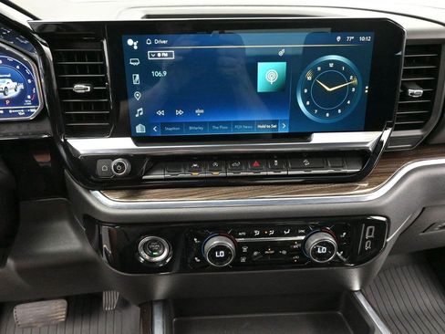 Used 2024 Chevrolet Silverado 1500 LT Trail Boss AWD/4WD image 22