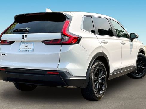 Used 2024 Honda CR-V EX image 5