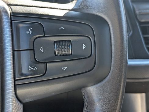 Used 2022 GMC Yukon XL SLT w/ SLT Luxury Package image 29