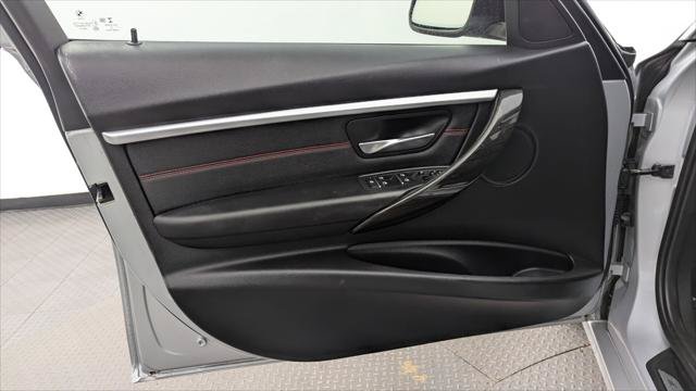 Used 2017 BMW 330i Sedan RWD image 12