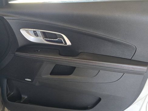 Used 2015 Chevrolet Equinox LT FWD image 17