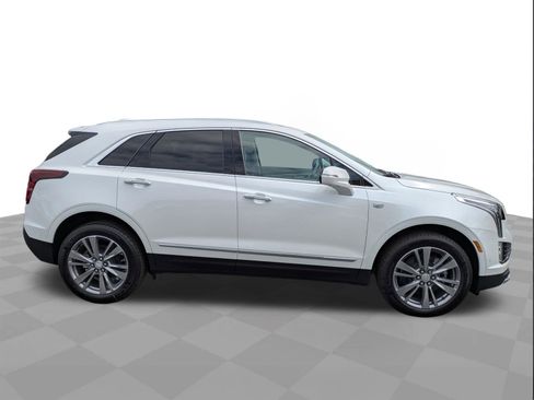 New 2026 Cadillac XT5 Premium Luxury w/ Driver Assist Package image 3