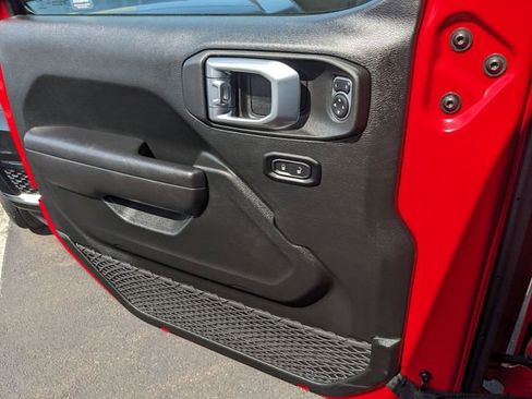 Certified 2022 Jeep Wrangler Unlimited Sport image 18