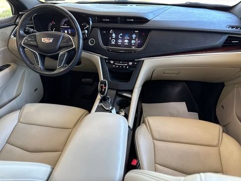 Used 2019 Cadillac XT5 Luxury AWD/4WD image 28