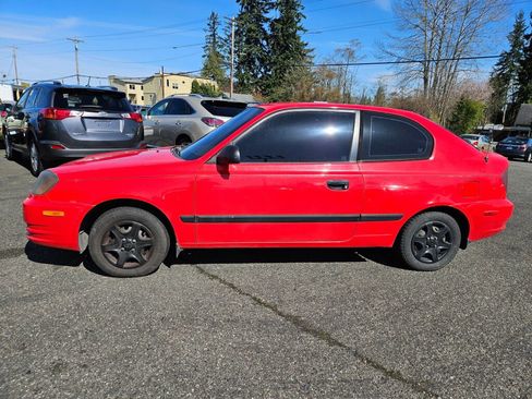 Used 2003 Hyundai Accent Hatchback FWD image 2