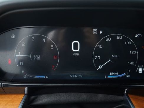 Used 2024 Jeep Grand Wagoneer L Series III image 34