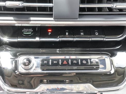 Used 2024 Lincoln Corsair AWD w/ Equipment Group 101A image 28
