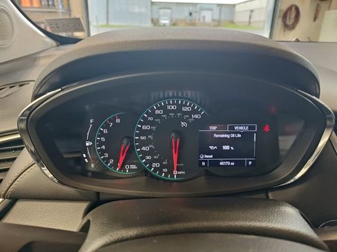 Used 2020 Chevrolet Trax LT w/ LT Convenience Package AWD/4WD image 18