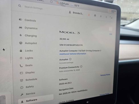 Used 2023 Tesla Model 3 Standard Range image 30