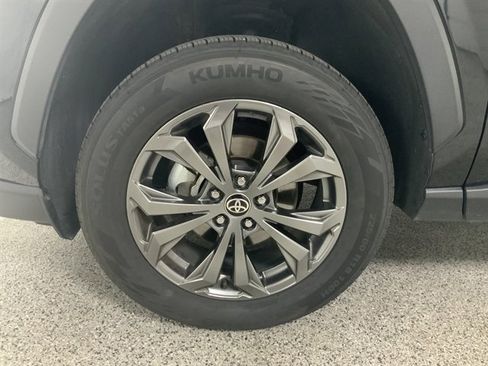 Used 2023 Toyota RAV4 Limited image 9