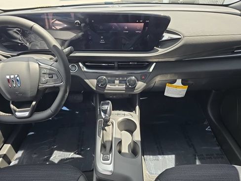 New 2026 Buick Envista Preferred w/ Convenience I Package FWD image 13