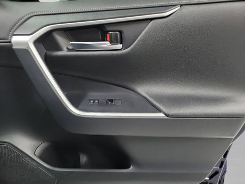 Certified 2022 Toyota RAV4 Limited AWD/4WD image 15