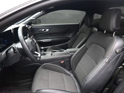Used 2024 Ford Mustang GT RWD image 15