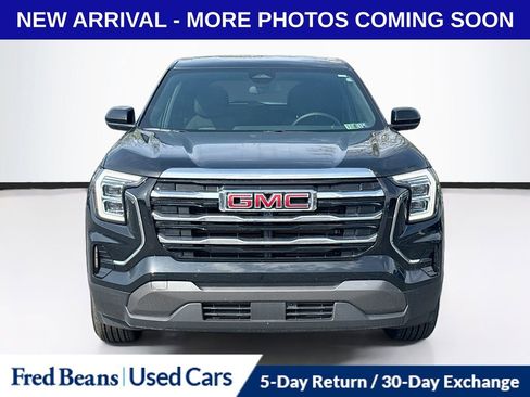 Used 2026 GMC Terrain Elevation image 2