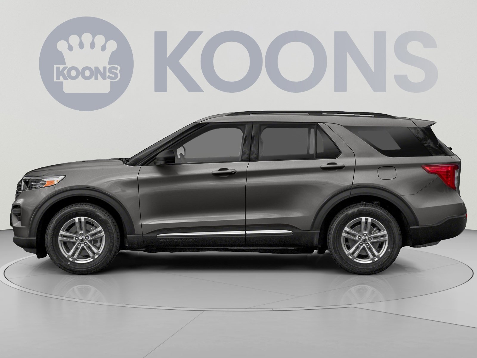 Used 2020 Ford Explorer XLT w/ Equipment Group 202A AWD/4WD image 4