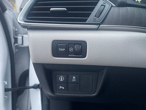 Used 2021 Honda Accord EX-L image 18