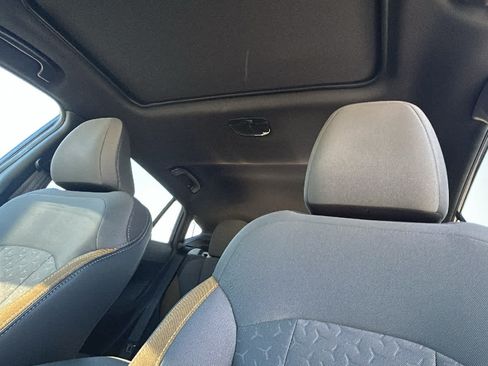 Certified 2025 Subaru Crosstrek 2.5i Sport w/ Crosstrek Mirror Package AWD/4WD image 12