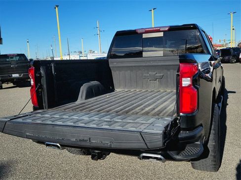 Used 2021 Chevrolet Silverado 1500 LT Trail Boss w/ Convenience Package II image 15