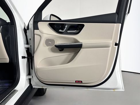 New 2026 Mercedes-Benz GLC 300 image 23