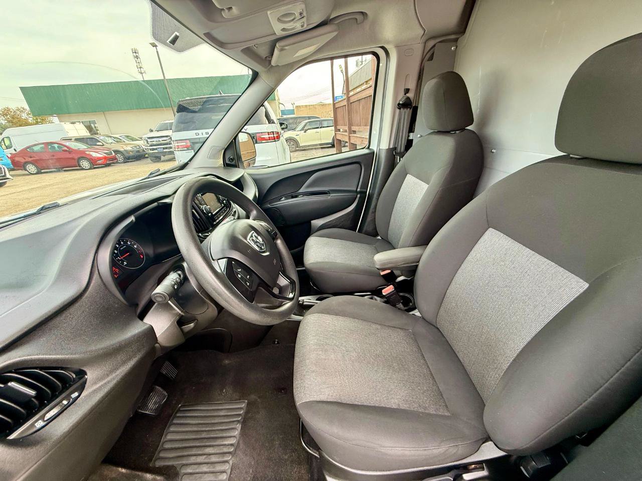 Used 2022 RAM ProMaster City Tradesman FWD image 14