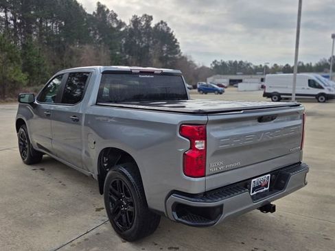 Used 2023 Chevrolet Silverado 1500 Custom image 3