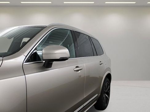 New 2026 Volvo XC90 B6 Core image 35