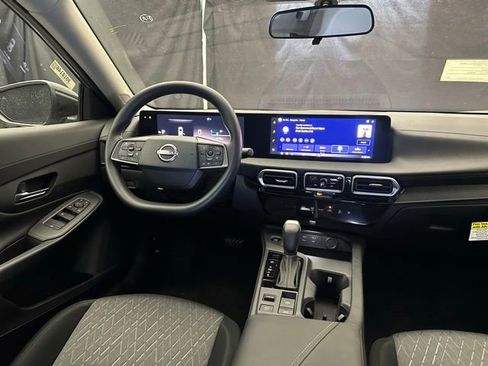 New 2026 Nissan Sentra SV FWD image 19